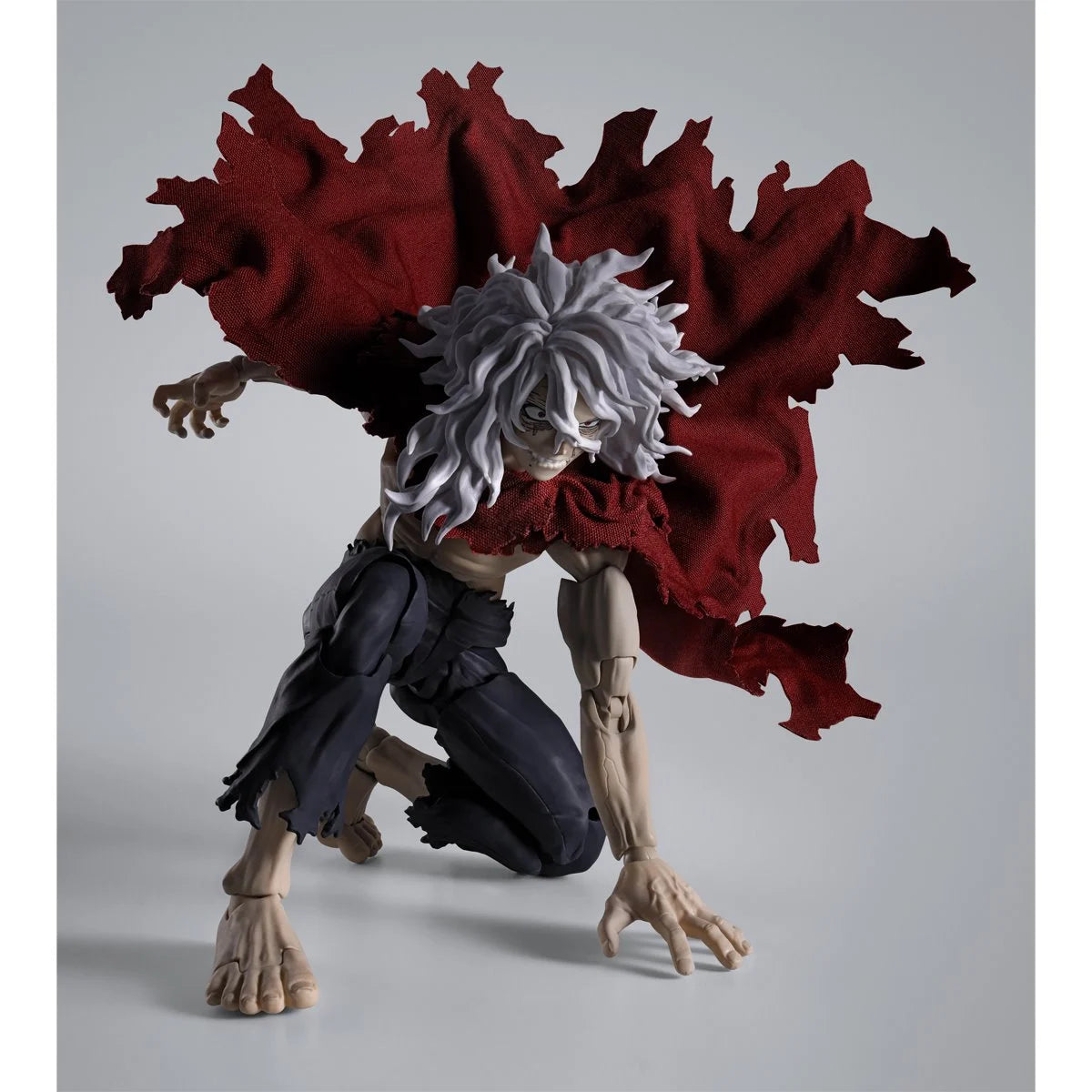 S.H.Figuarts – Tomura Shigaraki Action Figure