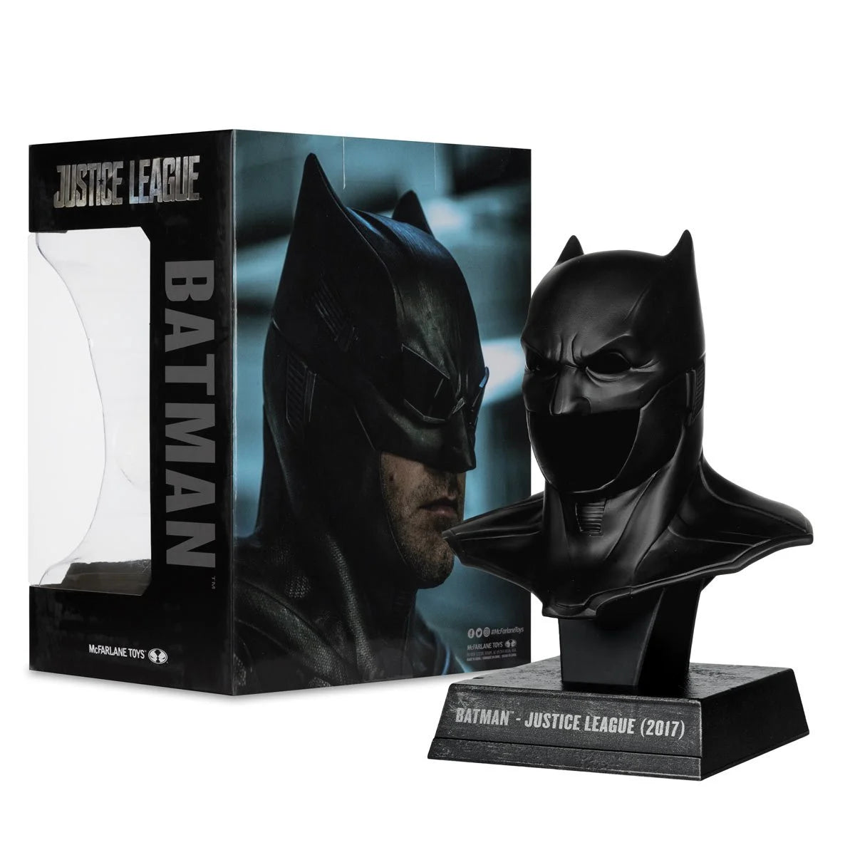 DC Direct – Batman (Justice League) 1:3 Scale Cowl Prop Replica