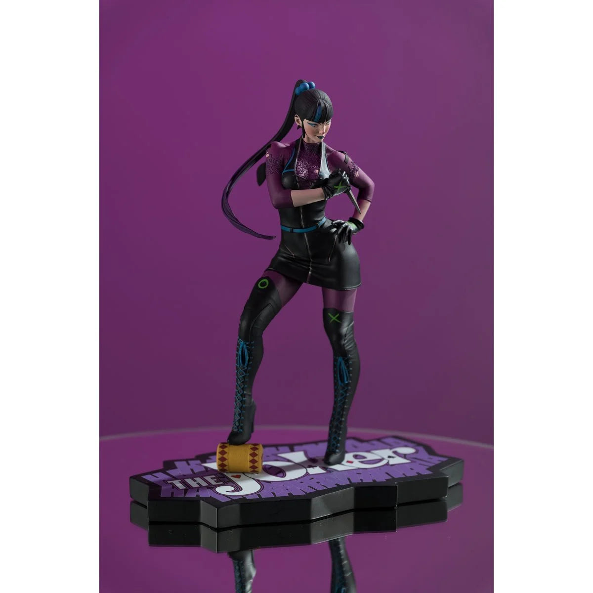 DC Direct – Punchline (The Joker Purple Craze) 1:10 Scale Artgerm Statue (Limited Edition)