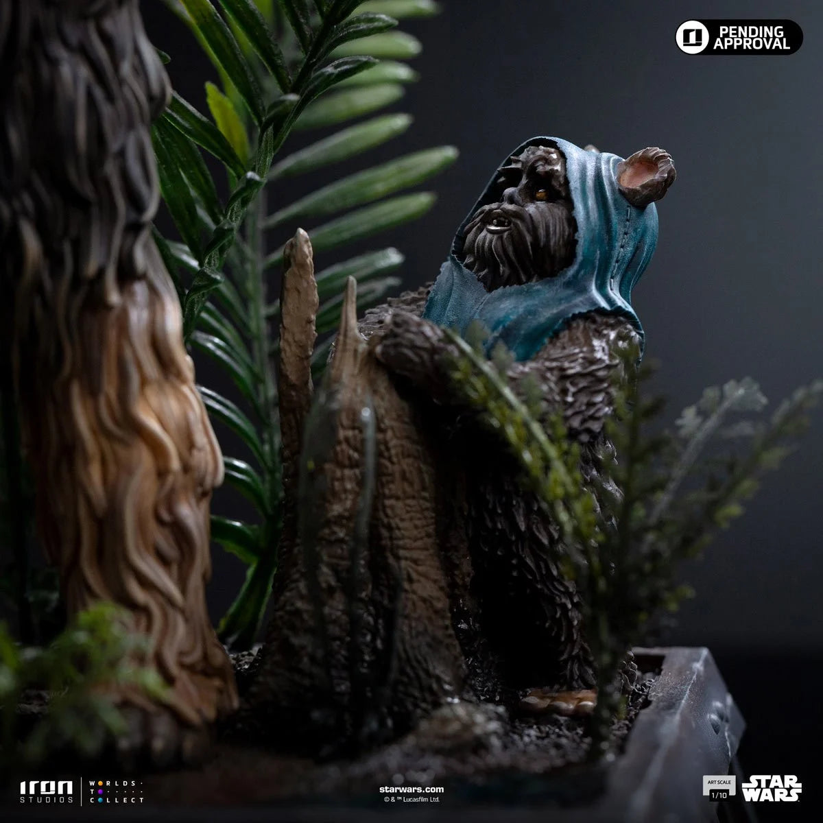 Iron Studios – Chewbacca & Tokkat 1:10 Art Scale Limited Edition Statue