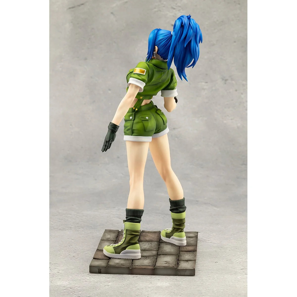 Kotobukiya – Leona Heidern 1:7 Scale Bishoujo Statue