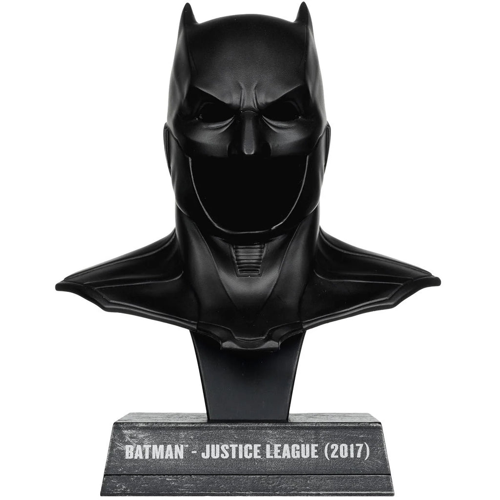 DC Direct – Batman (Justice League) 1:3 Scale Cowl Prop Replica