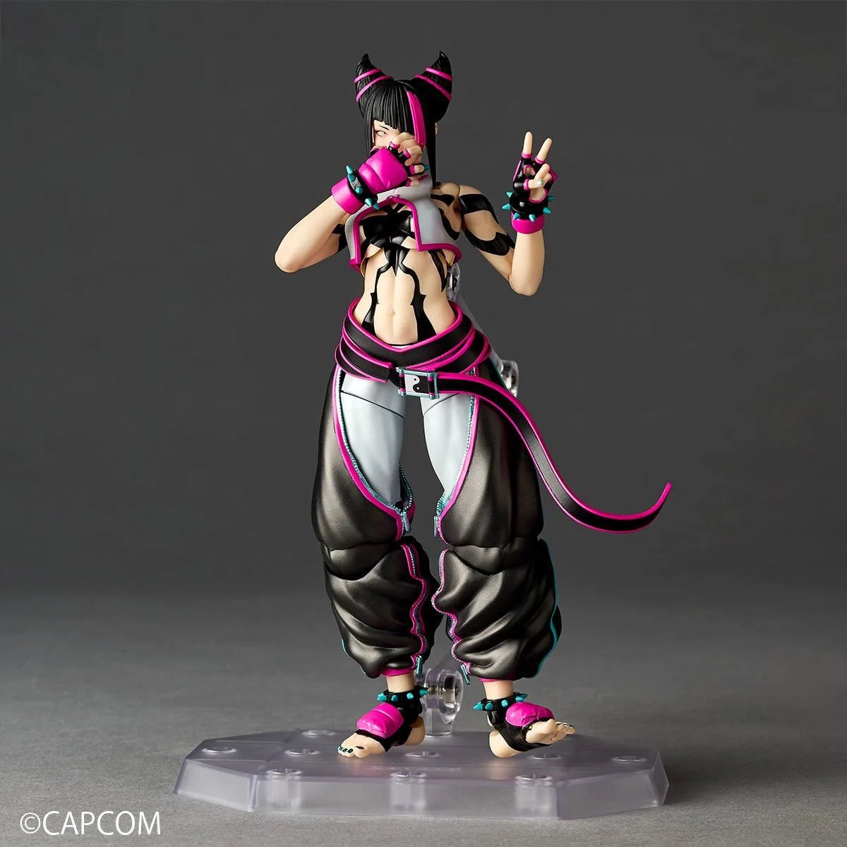 Kaiyodo – Juri (Amazing Yamaguchi) Revoltech Action Figure
